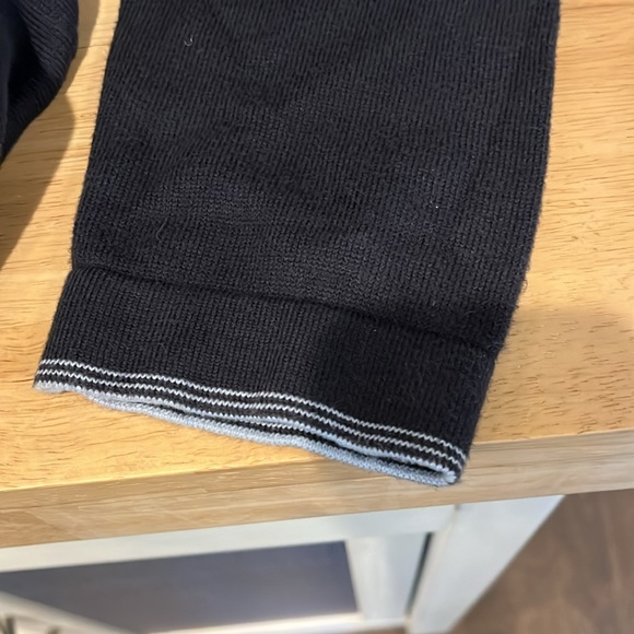 Casual pullover sweater - Picture 2 of 3